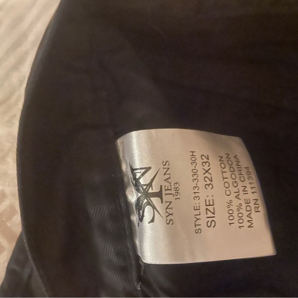 Like new worn a couple of times, Black regular fit jeans - Picture 2 of 5
